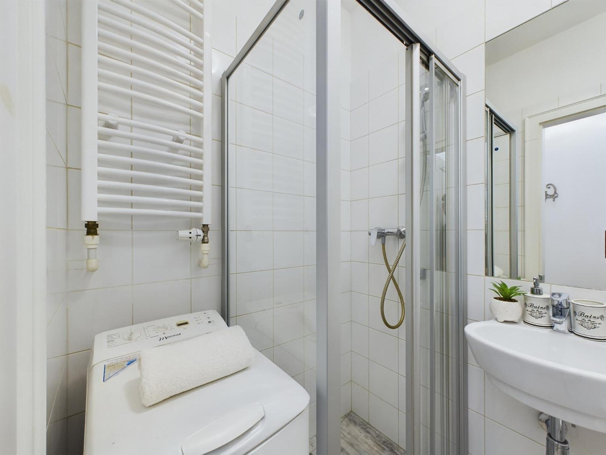 Eleganckie Studio W Centrum Warszawy By Rent Like Home Warsaw Exterior photo